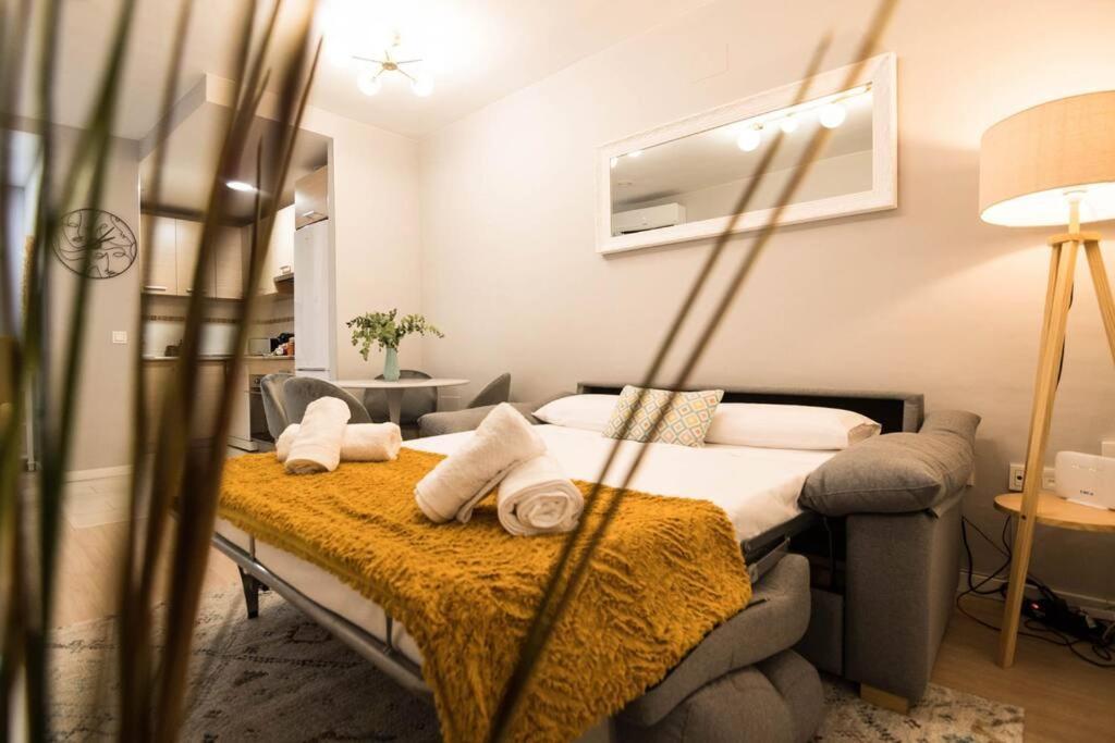 Luxury & Cosy City Center-Wifi Малага Экстерьер фото